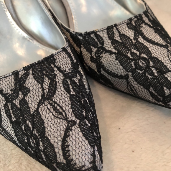 Metaphor Black Lace Heel NEW! - Picture 2 of 5